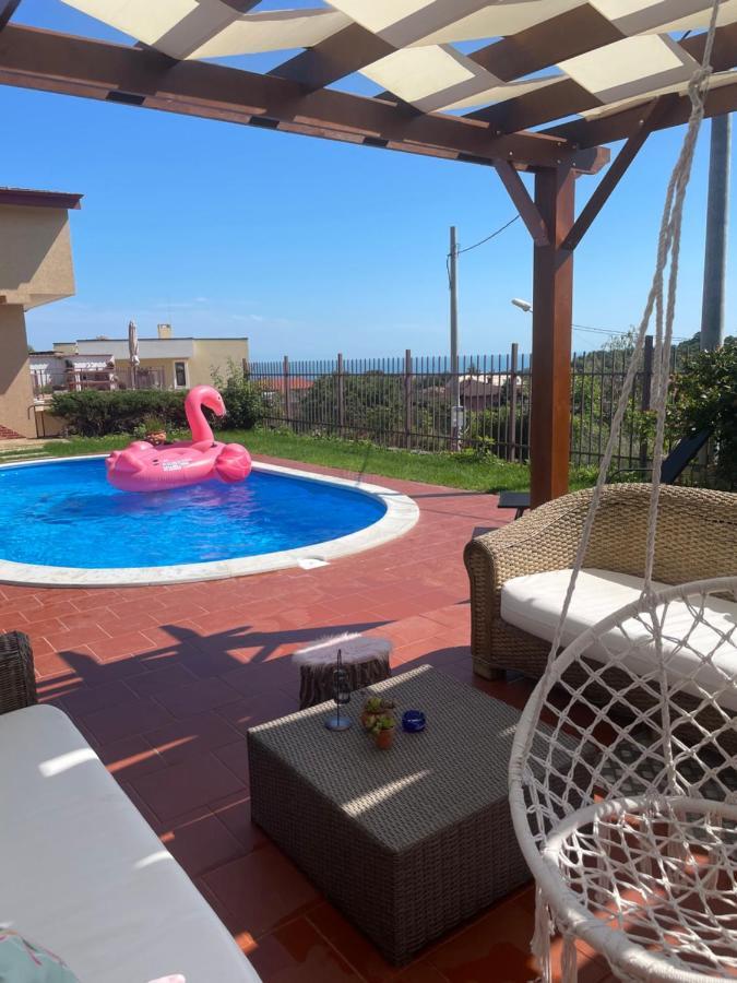 Omnia Villa